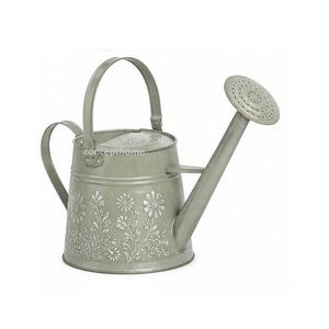 Regadera Galvanizada con Diseño Floral para Jardinería, Duradera, para el Cuidado de Plantas en Exteriores - Product Image 4