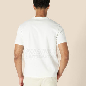 T-shirt en coton de qualité supérieure à col rond, tissu en coton doux, coupe confortable pour un usage régulier - Product Image 6