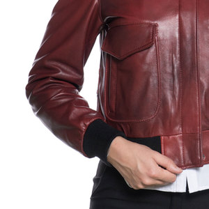 เสื้อแจ็คเก็ตหนังแท้ทรงครอปสำหรับผู้หญิง สไตล์บอมเบอร์ลำลอง ซิปหน้า มีกระเป๋า ดีไซน์มอเตอร์ไซค์ ทันสมัย วินเทจ - Product Image 6