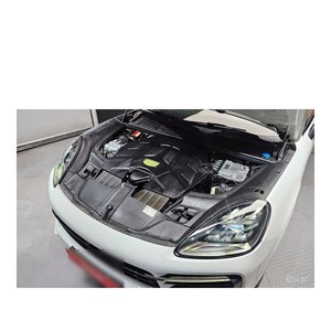 Porsche Cayenne 3.0 Coupé 2024, 65 598 km, boîte automatique, caméra de recul, sièges en cuir, conduite à gauche - Product Image 6