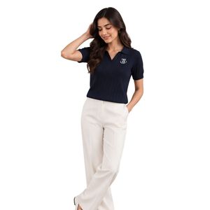 เสื้อโปโลผู้หญิงสีกรมท่า ผ้าริบ แต่งโลโก้ปัก แขนสั้น คอวี - Product Image 6