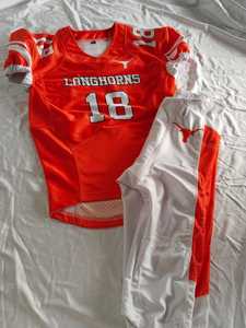 Uniformes de Fútbol Americano Personalizados Profesionales con Nombre y Número del Equipo, Uniformes de Fútbol Sublimados para Hombres y Jóvenes - Product Image 4