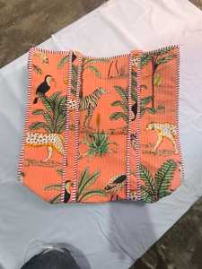 Sac fourre-tout en coton matelassé imprimé jungle, fait main, écologique, réutilisable, sac d'épicerie, esthétique douce, sac fourre-tout pour tous les jours - Product Image 3