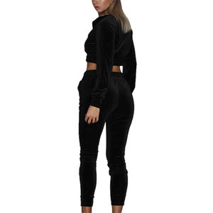Women's Customizable Winter Casual Solid Pattern Crop <b>Top</b> Tracksuit Set High Quality Your Own Logo Design Superior Short Styles - Product Image 2