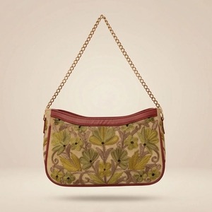 Sac à bandoulière en chaîne brodé au point Crewel du Cachemire, crème avec motifs floraux lavande et marguerites violettes - Product Image 2