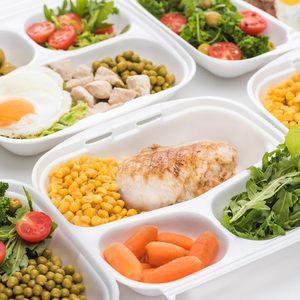 Canejoy 8x8 Inch 30 oz 3 Compartment Sugarcane Bagasse Clamshell Disposable <b>Takeaway</b> Food <b>Container</b> Lid Eco-Friendly - Product Image 4