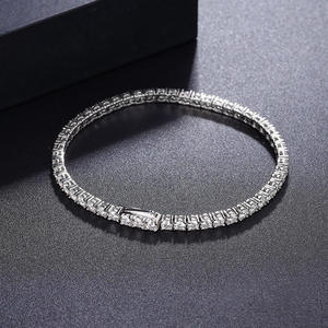 Pulsera de tenis de moissanita de plata de ley chapada en rodio radiante, certificada, unisex, joyería de celebración, accesorio de pulsera refinado - Product Image 3
