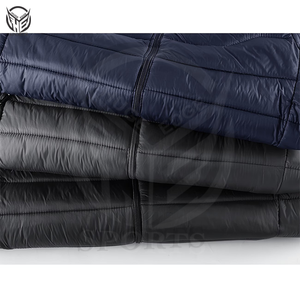 Chaqueta de Invierno con Capucha 100% Poliéster, con Cierre de Cremallera, Tejido Brillante, Secado Rápido, Resistente al Viento, Servicio OEM para Hombre - Product Image 2