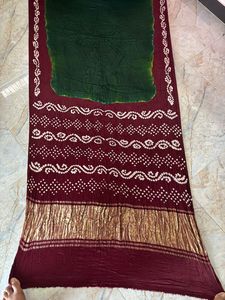 Sari Tradicional Indio de Seda Bandhani para Mujer, Teñido a Mano, Estilo Tie Dye, Étnico, para Diwali, Bodas, Fiestas, Tela Suave, Ropa Festiva - Product Image 6