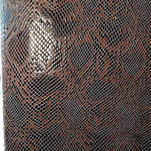 Tissu élégant à motif imprimé serpent cobra pour projets DIY : sacs, portefeuilles, ceintures, chapeaux, chaussures, tapisserie et articles de luxe pour boutiques. - Product Image 4