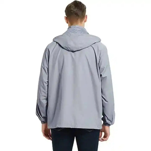 Chaquetas Cortavientos Deportivas de Nailon para Hombre con Forro de Malla Personalizado, Chaquetas Cortavientos de Nailon con Bloques de Color en Tallas Grandes - Product Image 2