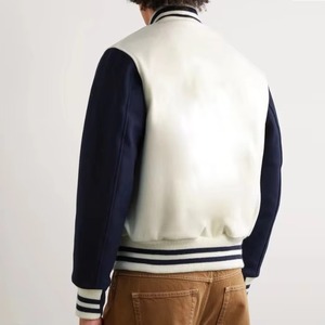 Chaqueta Varsity de PU para Hombre, Color Crema Marino Sólido, Cuello Alto, Cierre de Botones, Ropa Casual de Otoño - Product Image 3