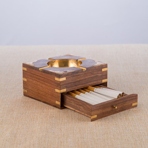 Cendrier portable en bois massif OEM unique avec couvercle coupe-vent, design personnalisé, poli, pour table, décoration intérieure - Product Image 6