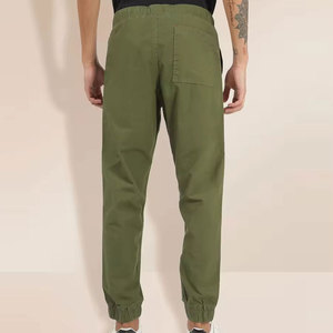 กางเกงคาร์โก้ผู้ชายขายดี คุณภาพดีที่สุด ผลิตจากโรงงาน ปรับขนาดได้ ซักแล้ว ใส่ได้ทั่วไปสำหรับกิจกรรมกลางแจ้ง - Product Image 2