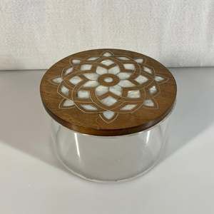 Boîte de rangement LumiNoor MOP Sweet en nacre acrylique de qualité supérieure pour bonbons, idéale pour le Ramadan 2027, les cadeaux de l'Aïd et les réceptions festives - Product Image 2