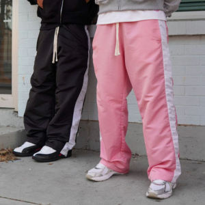 Pantalones Acampanados Americanos de Alta Calidad, Pantalones Deportivos de Nailon y Poliéster para Hombre, Pantalones Anchos y Holgados con Efecto Cepillado, Estilo Urbano - Product Image 3