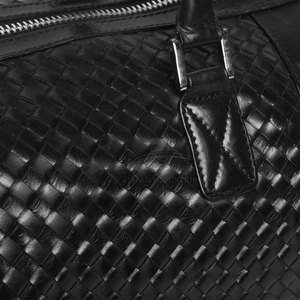 Bolsa de lona de alta calidad que ofrece gran capacidad de almacenamiento, diseño cómodo para transportar y construcción resistente para viajes, gimnasio y deportes. - Product Image 6