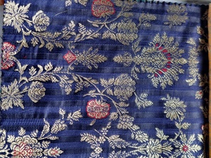 Tela brocada premium con toque metálico jacquard zari - Product Image 1