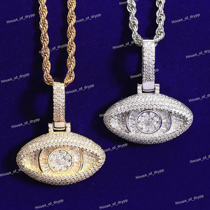 Colgante con forma de ojo, estilo diamante moissanita, plata 925, amuleto llamativo, joyería hip hop, único para hombres y mujeres, estilo urbano. - Product Image 3