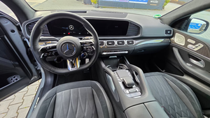 Mercedes Benz GLE 53 AMG, SUV de Lujo y Alto Rendimiento, 4MATIC, Estilo Coupé, Paquete Deportivo, Confort Premium, Conducción Ejecutiva - Product Image 6
