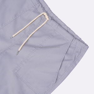 Scrubs hospitaliers de haute qualité fabriqués au Vietnam Haut de gommage d'allaitement imprimé OEM avec spandex uniforme en soie extensible à usage médical en gros - Product Image 4