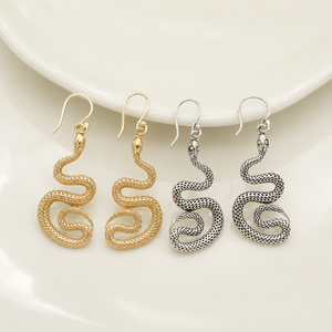 Boucles d'oreilles pendantes vintage en forme de serpent, plaquées or, en laiton, bijoux de mode unisexe, motif animal - Product Image 1