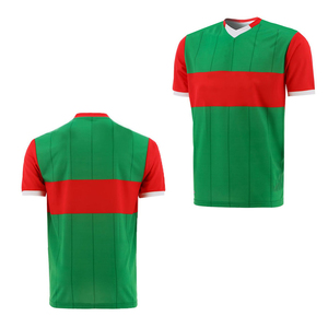 Camiseta de Manga Corta con Cuello en V para Hombre, Bloques de Color Verde y Rojo, Corte Regular, Estilo Casual, Tejido de Punto - Product Image 4