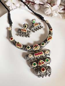 Kundan hasli necklace with <b>earings</b> brass base and silver look alike Polish - Product Image 3