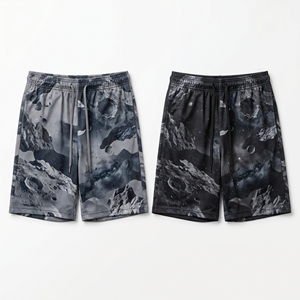 Pantalones cortos de malla con gráfico personalizado de cráter de asteroide en la superficie lunar, pantalones cortos deportivos de entrenamiento de baloncesto por sublimación para hombre - Product Image 1