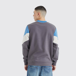 เสื้อสเวตเชิ้ตผู้ชายแบบถัก OEM แบบกำหนดเอง ลายเรียบ สีสันตัดกันสำหรับฤดูหนาว คอกลม สวมใส่สบาย ทรงหลวมพิเศษ ป้องกันรอยยับ - Product Image 2