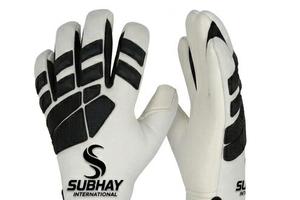 ถุงมือผู้รักษาประตูฟุตบอล Subhay Rubber Inject สีขาวดำ แบบเต็มนิ้ว กันลื่น สายรัดข้อมือปรับได้ อุปกรณ์กีฬาสำหรับทุกเพศ - Product Image 6