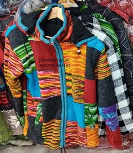 Vestes d'hiver en laine népalaise sweats à capuche d'Inde vestes d'hiver en laine teintées à fermeture éclair vestes patchwork veste népalaise laine polaire - Product Image 1
