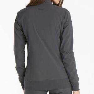 Ropa de Trabajo Unisex Lavable a Máquina de Fácil Cuidado, Ideal para Hospitales, Clínicas, Farmacias y Centros Médicos, para Usar en Todas las Estaciones - Product Image 6