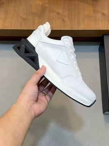 2026 <b>Top</b> High Quality Luxury Designer Retro <b>Walking</b> Shoes New Leather Lace-up Casual Sports Comfortable Versatile Shoes - Product Image 1