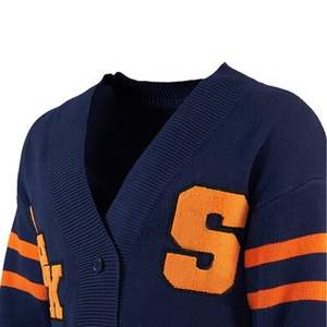 Cárdigan de Punto Transpirable Personalizado Estilo Universitario Vintage con Cuello en V, Decoración de Botones, Estampado, Servicios OEM de Invierno - Product Image 4