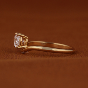 Anillo de Compromiso de Oro Amarillo Sólido de 14 Quilates con Certificado IGI, Diamante Cultivado en Laboratorio de Corte Oval de 1.00 Quilates, Anillo de Boda Solitario Curvo - Product Image 3