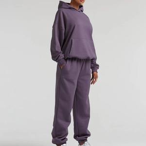 Ensemble de survêtement pour femme en molleton brossé, coupe classique, vêtements de sport, logo personnalisé pour le streetwear - Product Image 6