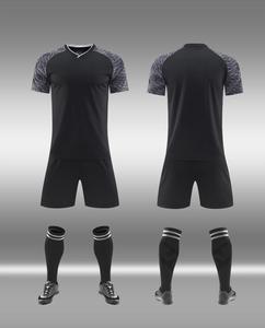 ชุดฟุตบอลแบบกำหนดเอง เสื้อเจอร์ซีย์ กางเกงขาสั้น ชุดกีฬาทีม พิมพ์ลายแบบระเหิด ผ้าระบายอากาศ โลโก้ ชื่อ และหมายเลขส่วนตัว - Product Image 4