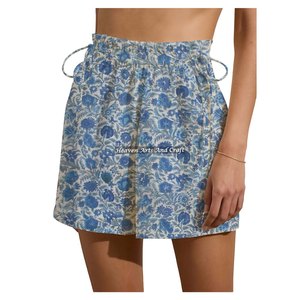 Shorts de week-end pour femmes, coupe confortable, élastiqués avec cordon de serrage, en coton respirant imprimé à la main, vêtements de mode en gros - Product Image 2