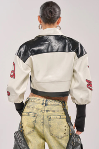 เสื้อแจ็คเก็ตบอมเบอร์ PU แบบยูนิเซ็กซ์ แขนทรงโคมไฟ พิมพ์ลายแบบ Heat Transfer สไตล์สตรีทแวร์ ปิดด้วยซิป คอปกพับได้ ความยาวสั้น ด้านหน้า - Product Image 4
