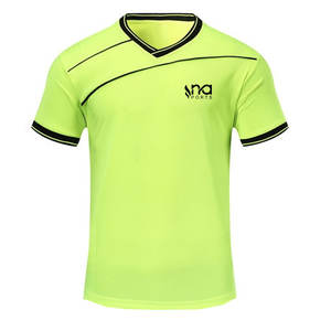 Camiseta de Fútbol de Alto Rendimiento, Tejido Transpirable para Ropa Deportiva Duradera, Corte Atlético - Product Image 1