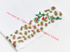 Serviettes de restaurant et d'hôtel brodées à la main tissu de camouflage tissé pour les commandes en gros - Product Image 3