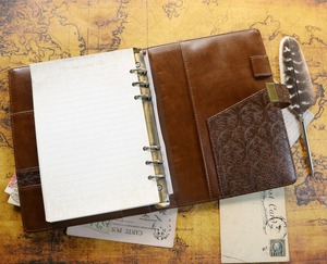 Carnet de voyage A5 en cuir rigide avec serrure, rechargeable, avec stylo plume, 100 feuilles, édition cadeau - Product Image 5