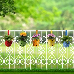 Pots de fleurs suspendus à pois colorés pour jardinières, pot de style dessin animé moderne avec plantes et fleurs vertes - Product Image 6