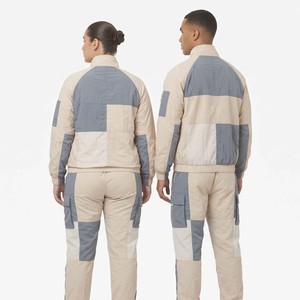 Ensemble de survêtement unisexe personnalisé avec poche coupe-vent, veste zippée imperméable en polyester, survêtement de luxe en nylon de haute qualité - Product Image 6