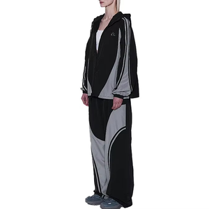 Survêtement unisexe en nylon respirant et léger, avec capuche, couleur contrastante, logo réfléchissant, effet délavé, idéal pour l'été – Vente en gros et personnalisation - Product Image 3