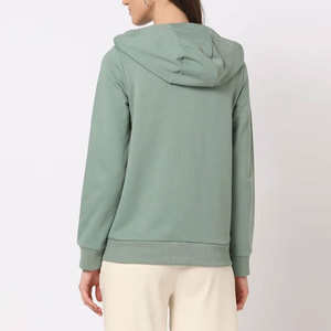 Sudadera con Capucha para Mujer, Color Verde Salvia, Cierre Frontal con Logo, 100% Poliéster, Corte Ajustado, Informal - Product Image 4