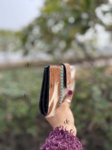 New Arrival Hand Tooled Carving Cards Wallet Clutch Phone Case Stylish Cowhide Fur Leather Multi Uses Western Leather Wallets - Product Image 2