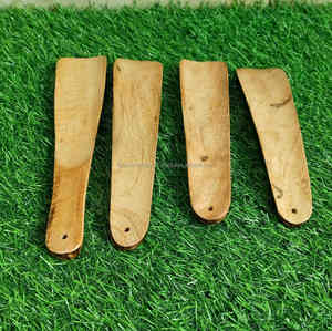 Accesorio de Calzado de Madera de Mango Hecho a Mano de Primera Calidad con Diseño de Animales a Precio Económico - Product Image 4