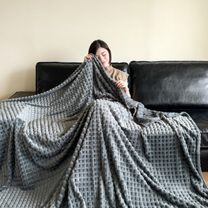 Manta de Lana Raschel de Lujo y Alta Calidad, Personalizada, Suave, Cálida y Acogedora para Invierno, para Sofá o Cama, Franela - Venta al Por Mayor - Product Image 2